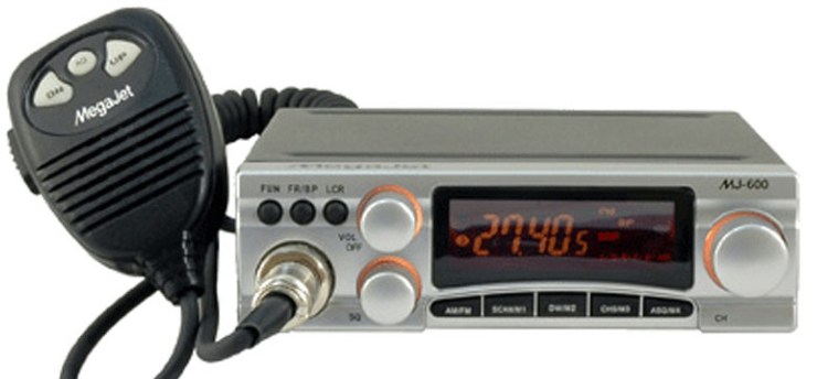 Автомобильная радиостанция MegaJet MJ-600